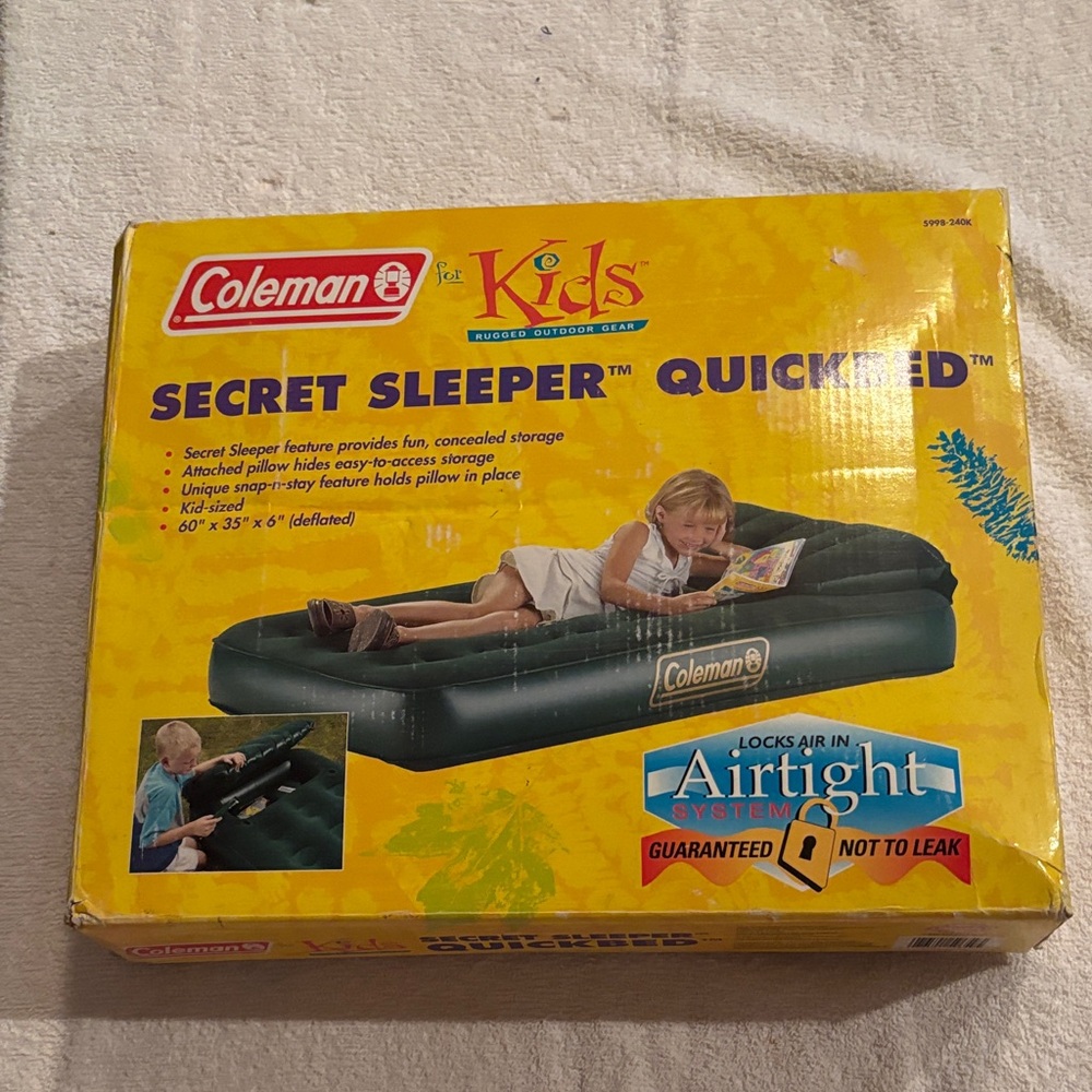 NWT Coleman Kids Secret Sleeper Quickbed in Dark Green